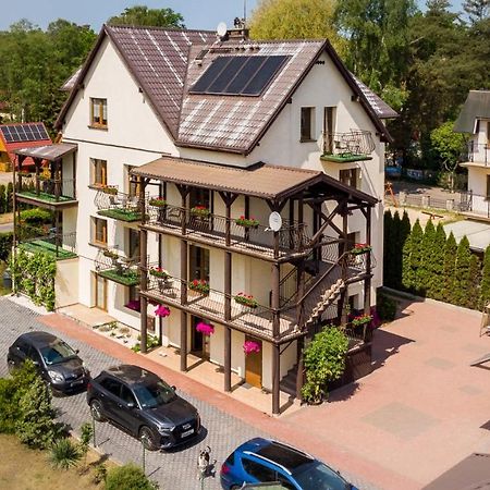 Hotel Sun & Wine à Pobierowo Extérieur photo